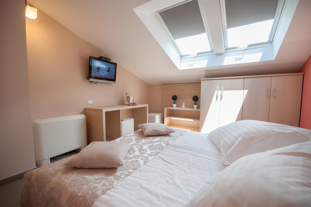 Hotel Maritimo Makarska Ngoại thất bức ảnh