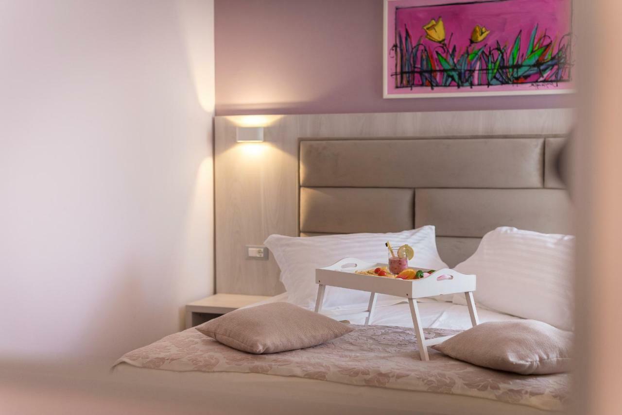 Hotel Maritimo Makarska Ngoại thất bức ảnh