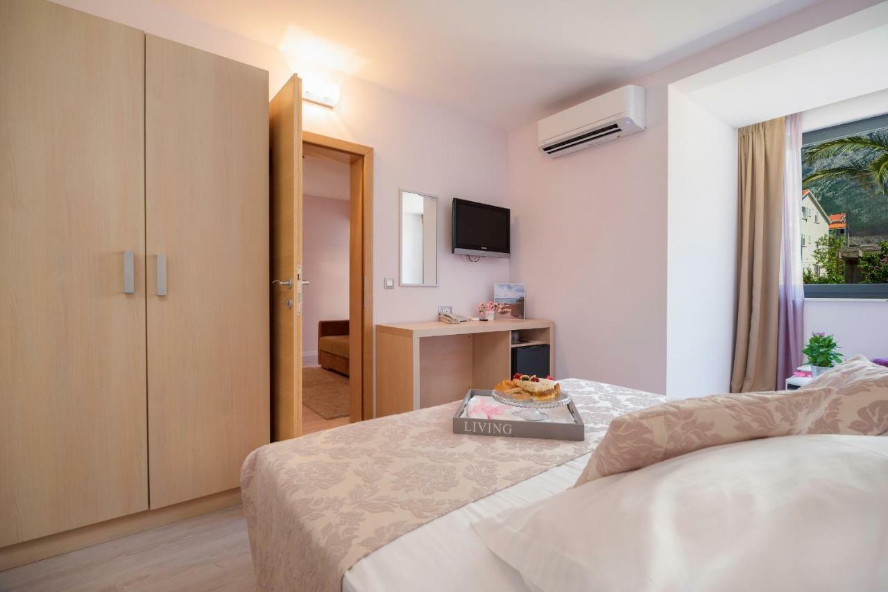 Hotel Maritimo Makarska Ngoại thất bức ảnh