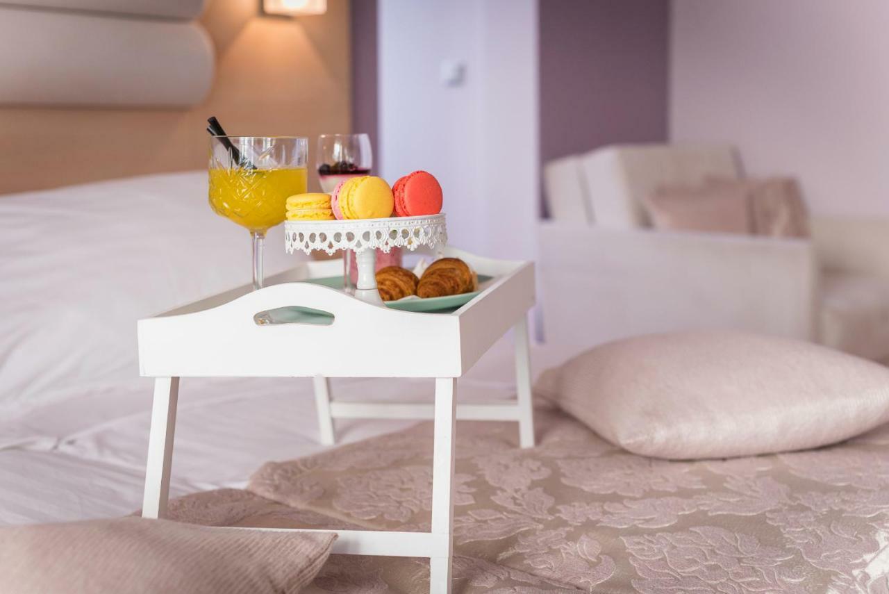 Hotel Maritimo Makarska Ngoại thất bức ảnh
