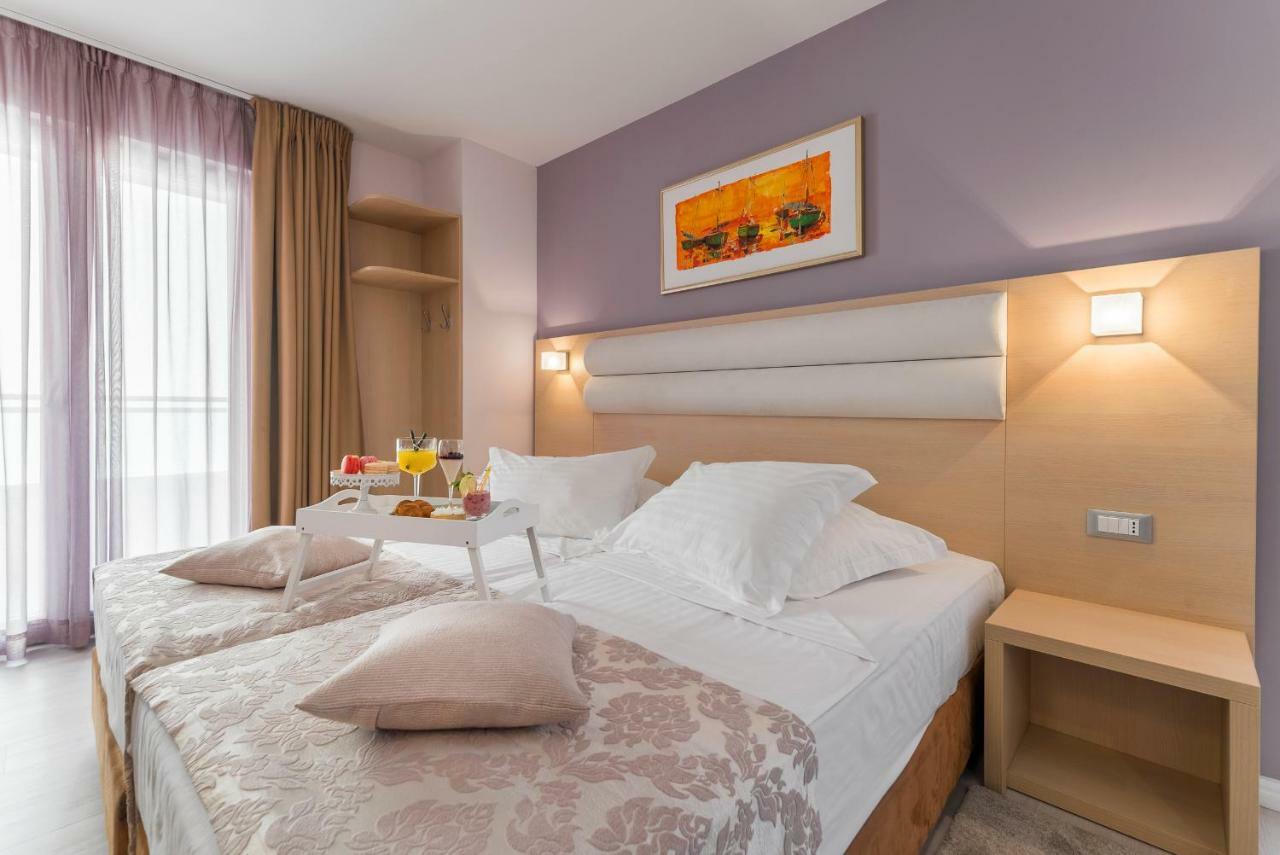 Hotel Maritimo Makarska Ngoại thất bức ảnh