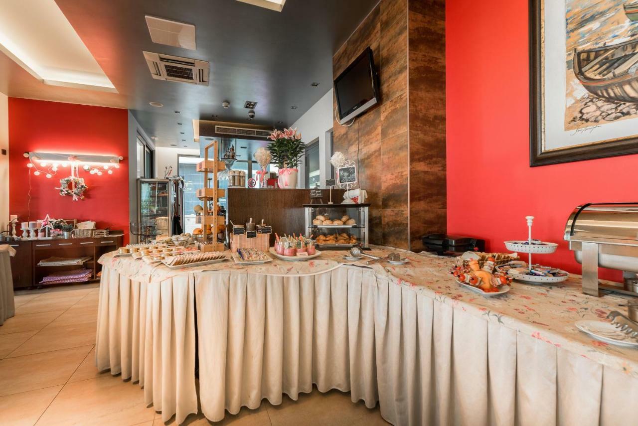 Hotel Maritimo Makarska Ngoại thất bức ảnh
