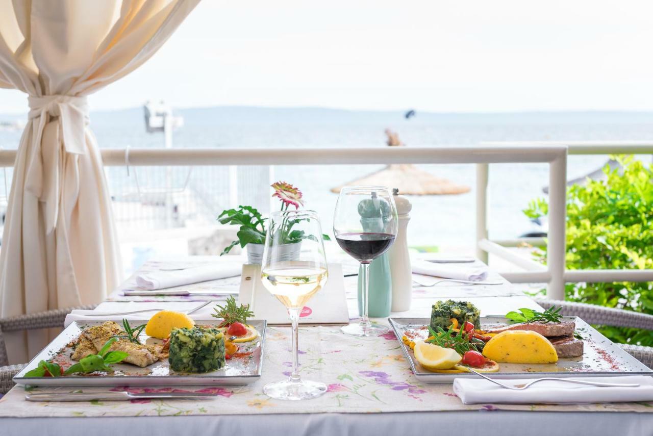 Hotel Maritimo Makarska Ngoại thất bức ảnh